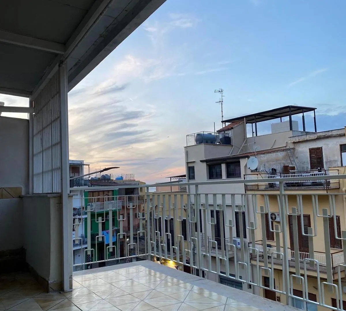 La Casa Di Peppe Villa Capaci Nyaraló